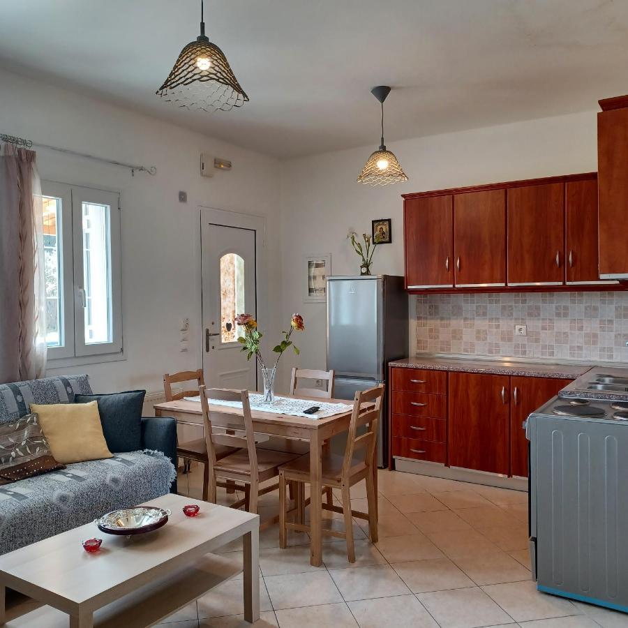 Eleonas Apartment 1, Lygia 利吉亚 外观 照片